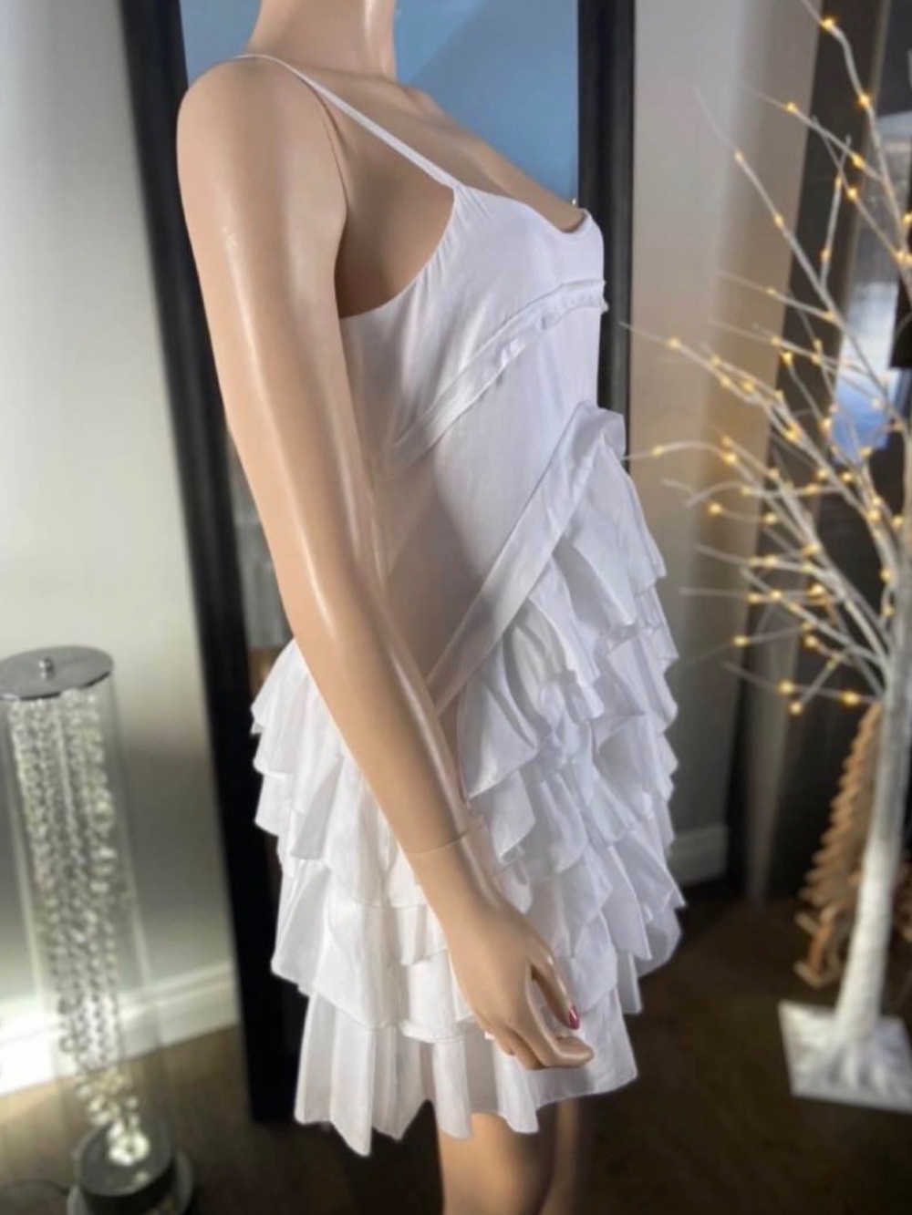 NWT: Calvin Klein White Lightweight 100% Cotton Tiered Ruffled Summer Dress 6 - Picture 6 of 12